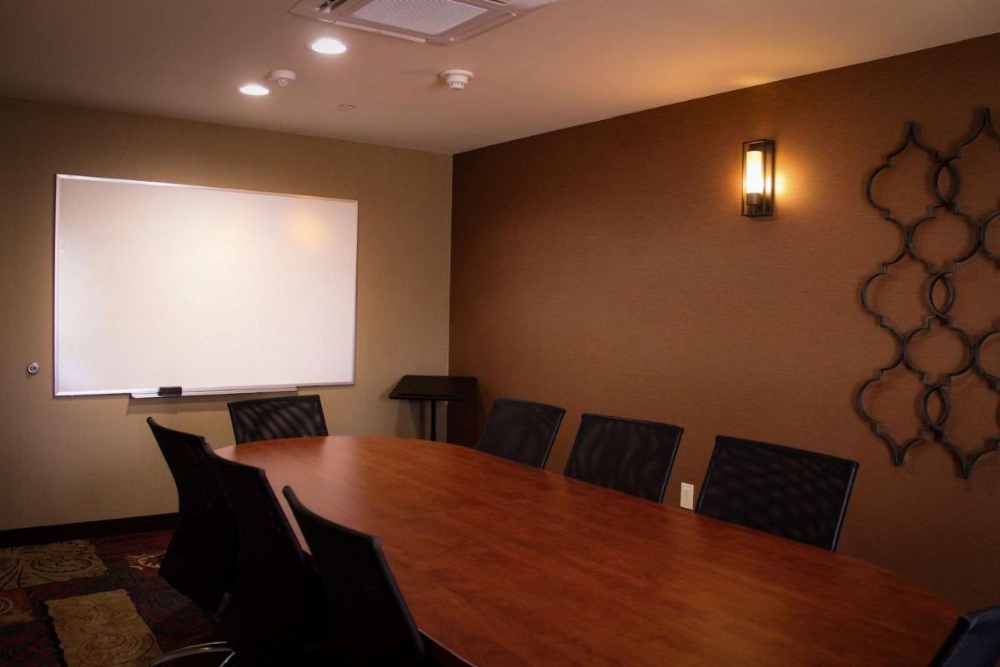 Best Western Plus Arrowhead Hotel Image 10