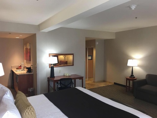 Best Western Plus Arrowhead Hotel image 13